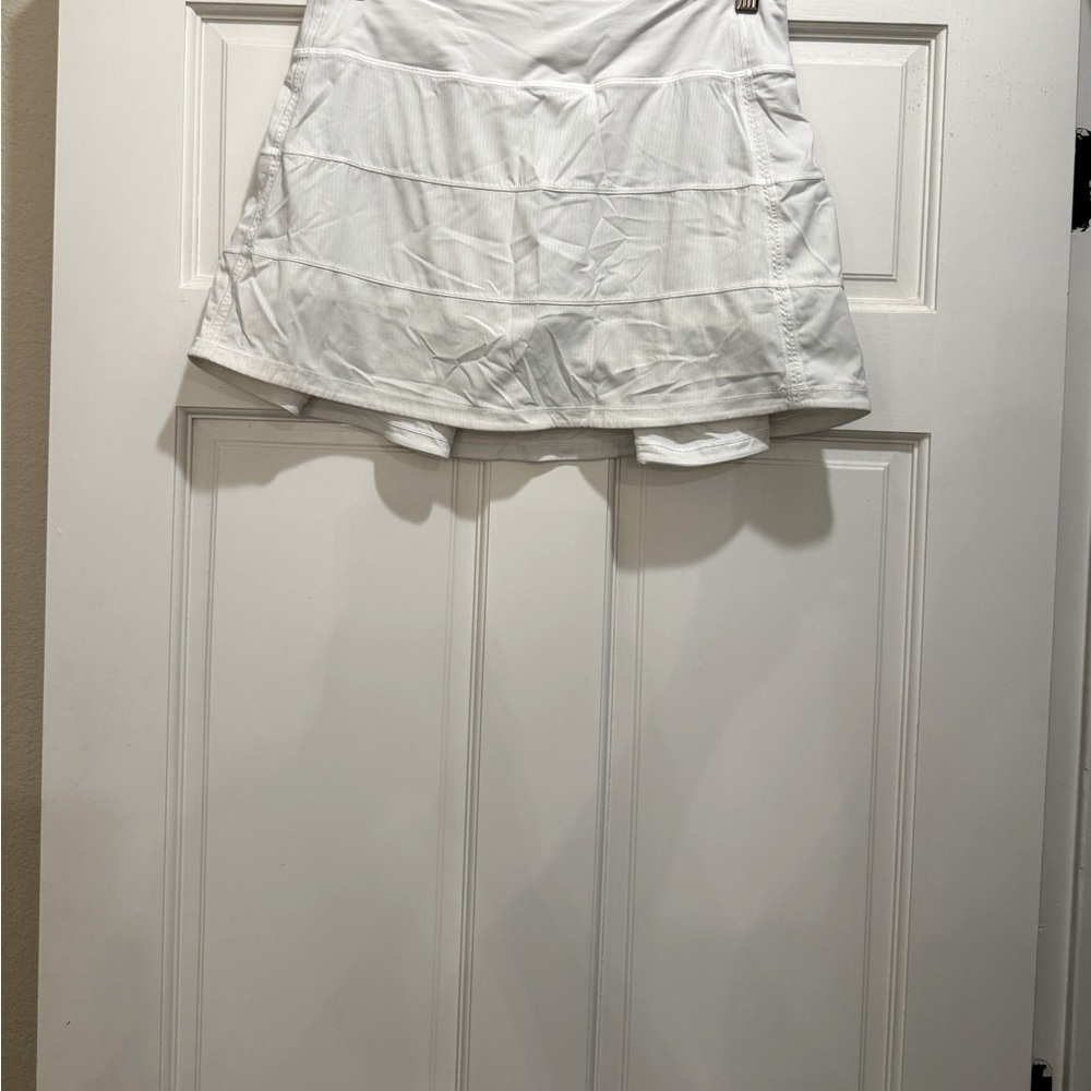 Lululemon Pace Rival Skirt Regular 4 way Stretch 13”  Size  10